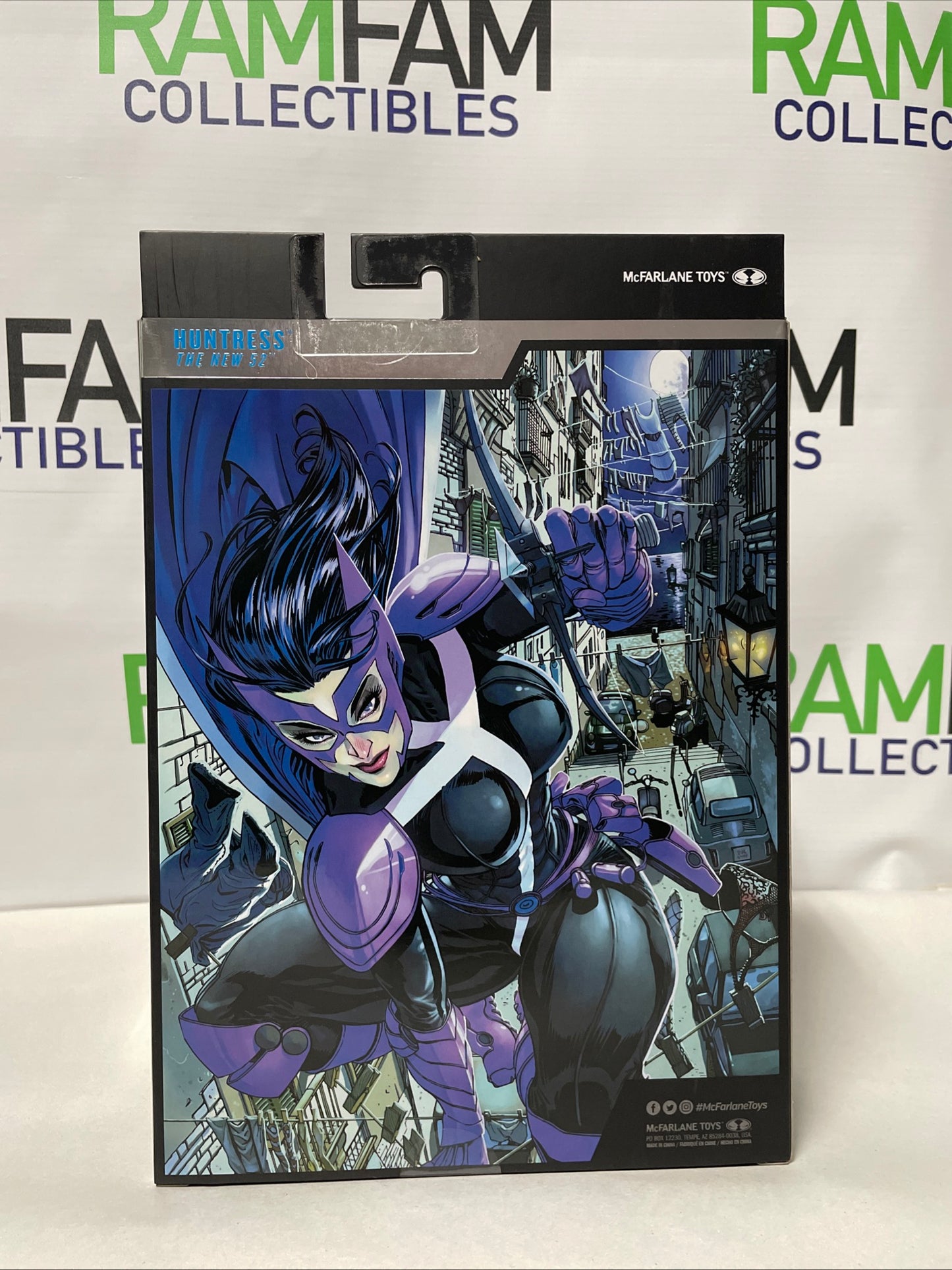 DC Multiverse Huntress The New 52 Collectors Edition Platinum